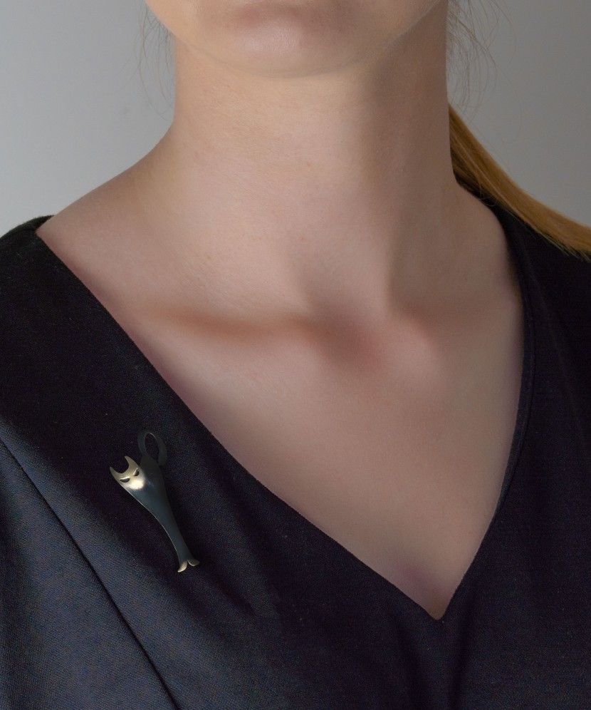 Серебряная брошь "Кошка"