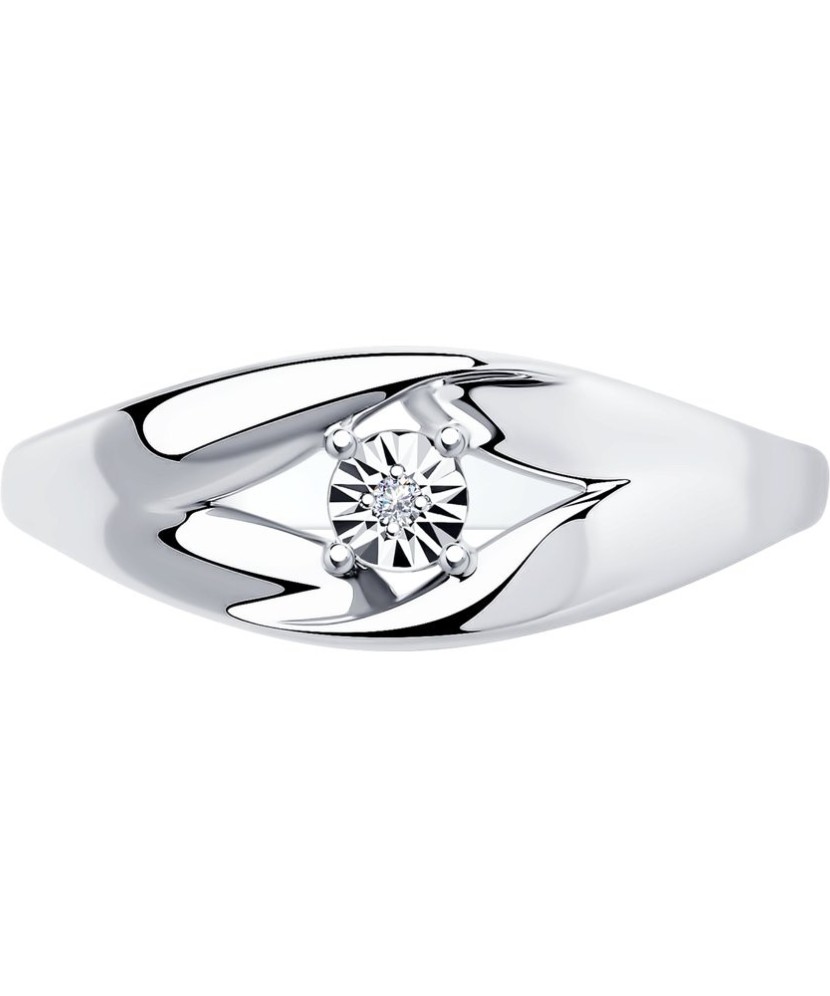 Sterling silver ring with diamond