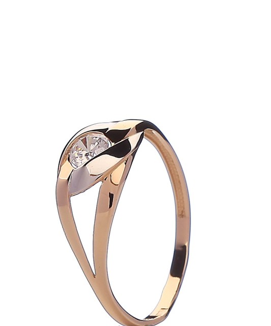 Gold ring with zirconium