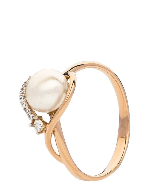 Gold ring with pearl and zircons