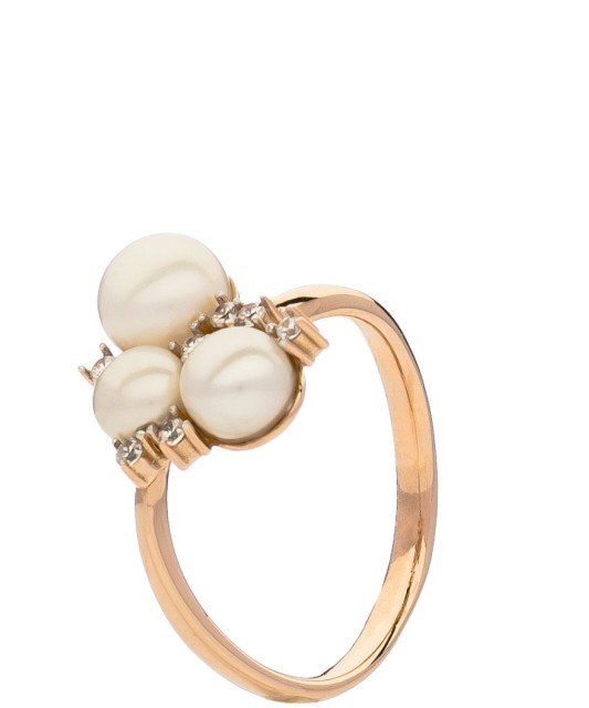 Gold ring with pearl and zircons