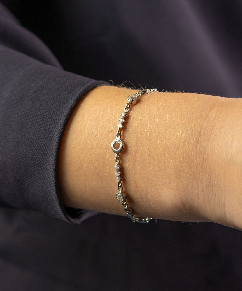 Sterling Silver bracelet with zircons