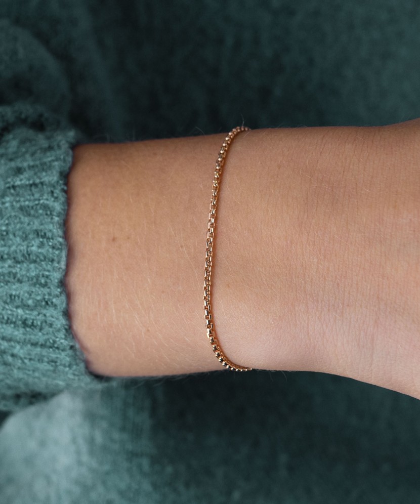 Gold bracelet Gold bracelet