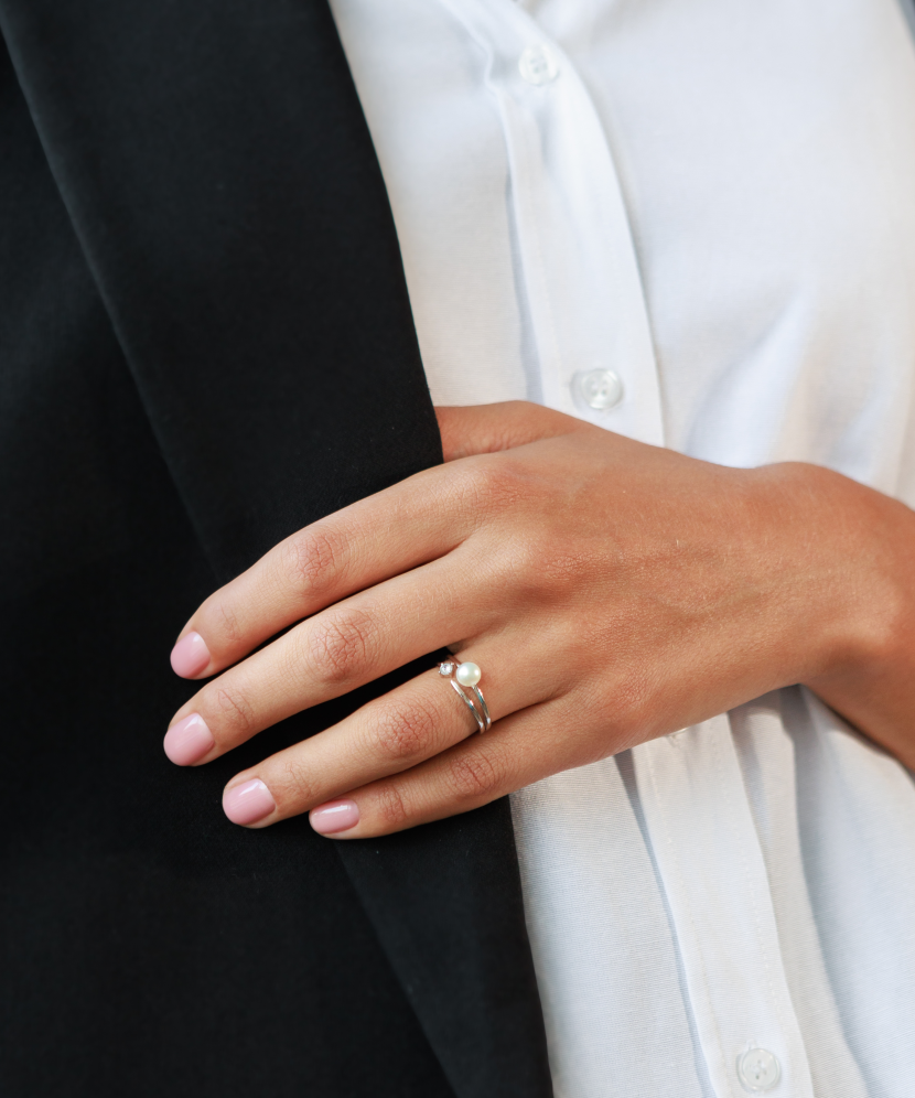 Sidabrinis žiedas su perlu