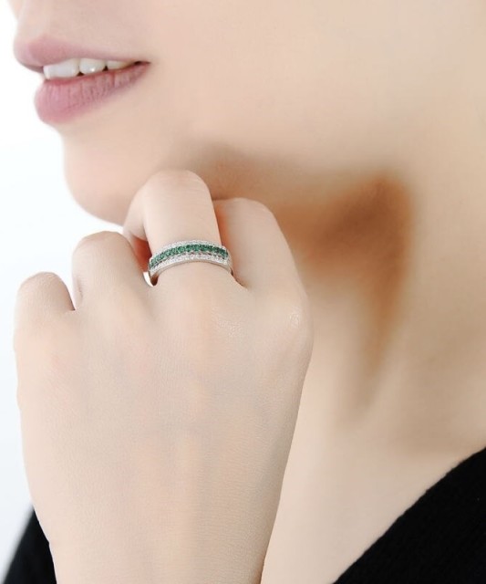 Sterling silver ring with zircons and spinels