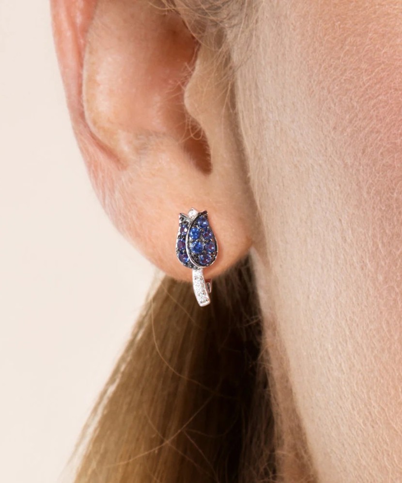 Sterling silver earrings with zircons