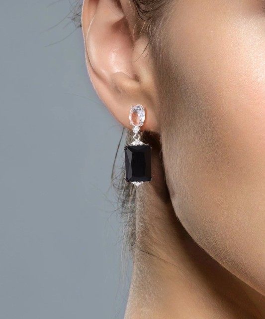 Серьги из серебра с цирконами