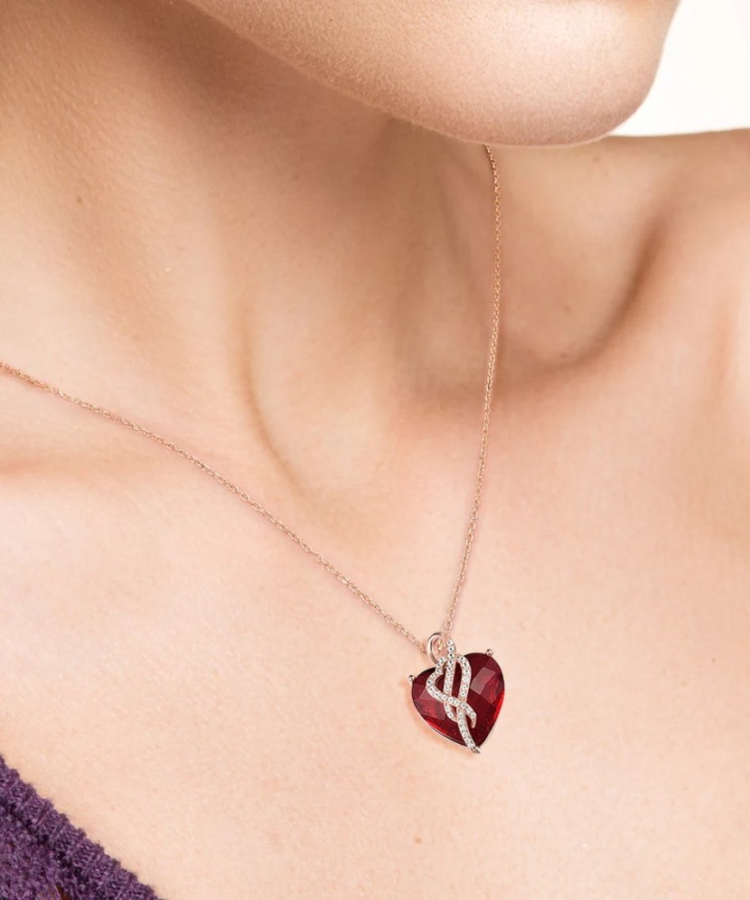Gilded Sterling Silver pendant with zircons "Heart" Gilded Sterling Silver pendant with zircons "Heart"