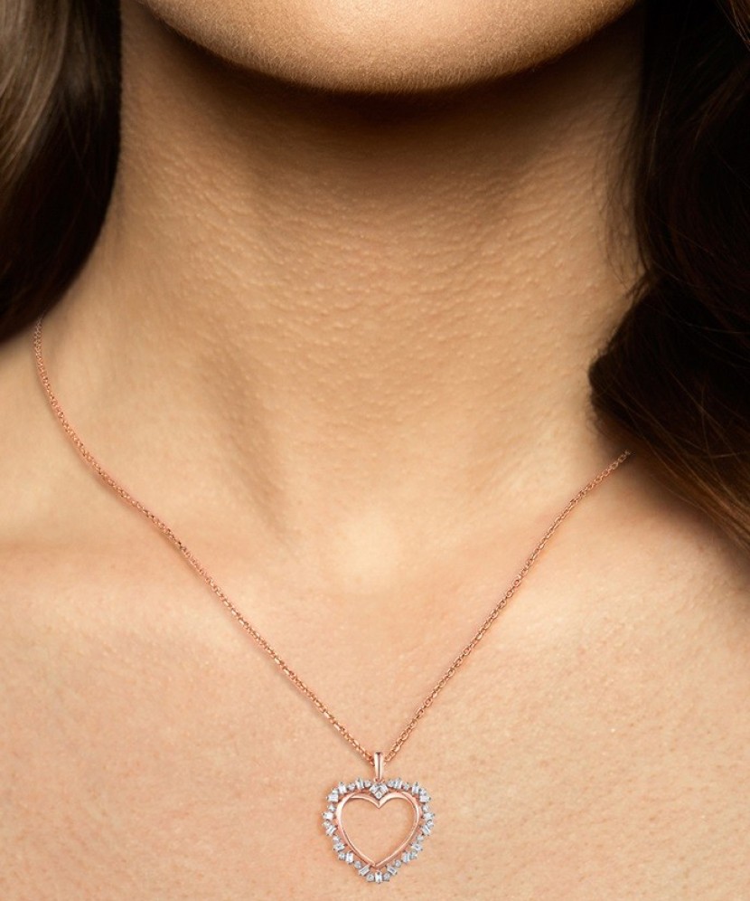 Gilded Sterling Silver pendant with zircons  "Heart"
