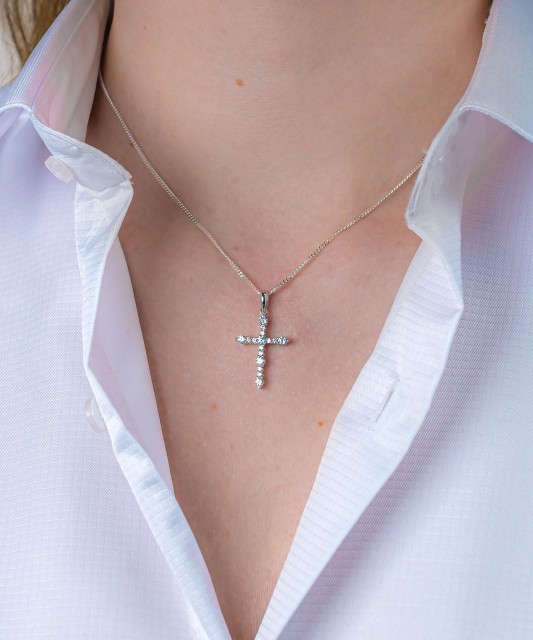 Sterling Silver pendant with zircons "Cross"
