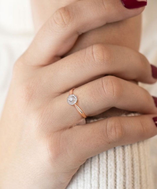 Кольцо из золота с бриллиантами