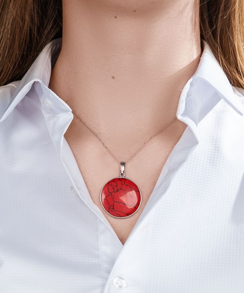 Sterling silver pendant with coral