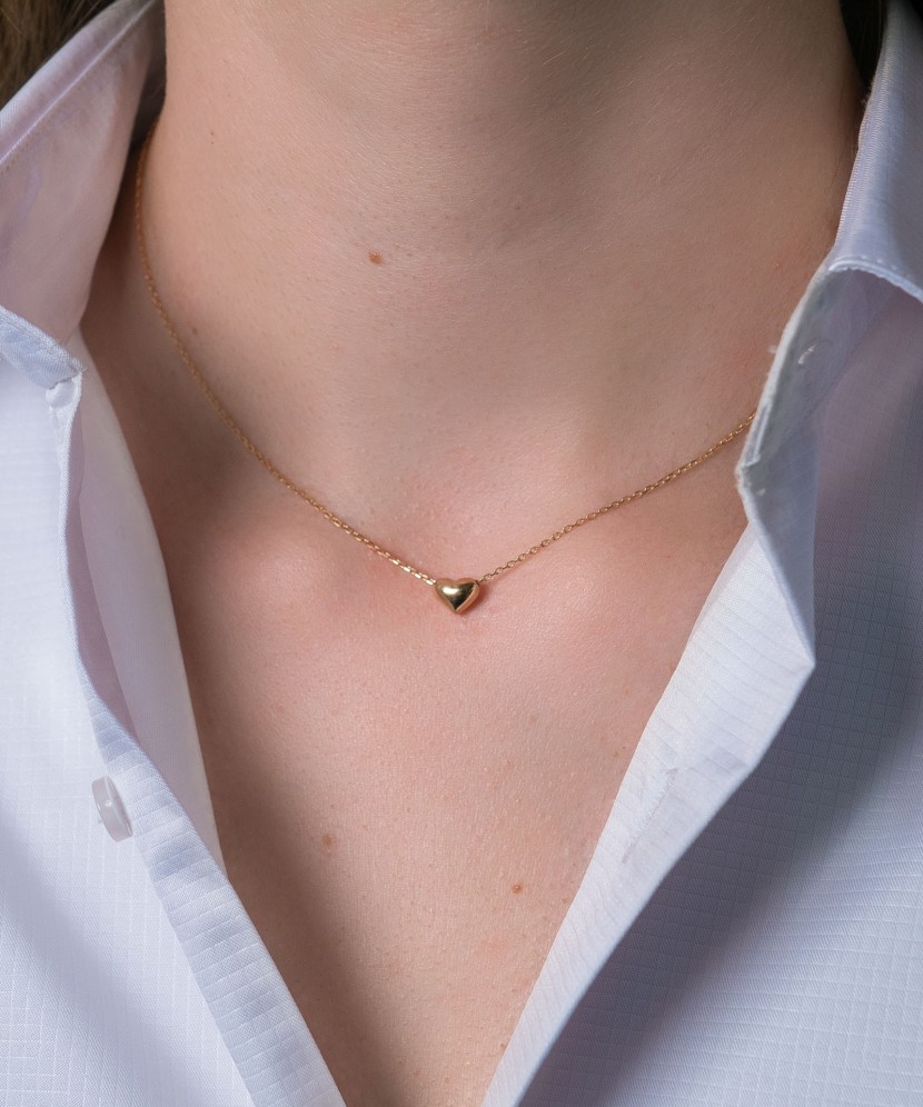 Gold chain with pendants "Heart"