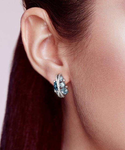 Sterling silver earrings with zircons