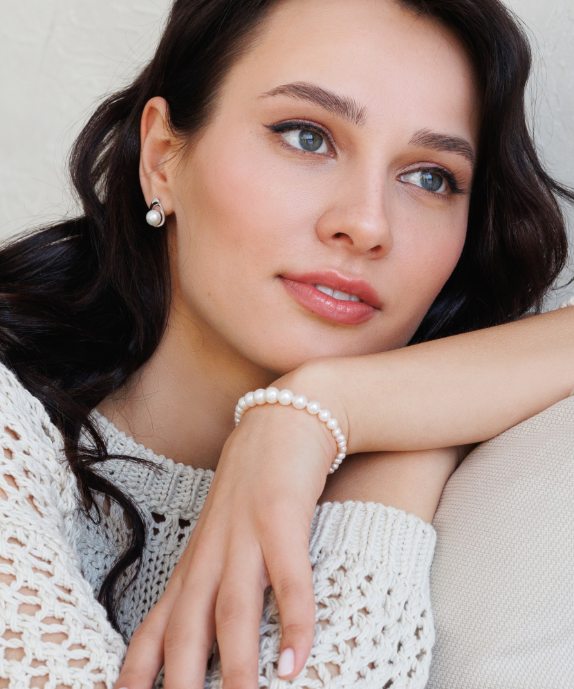 Sterling silver earrings with pearls Sterling silver earrings with pearls