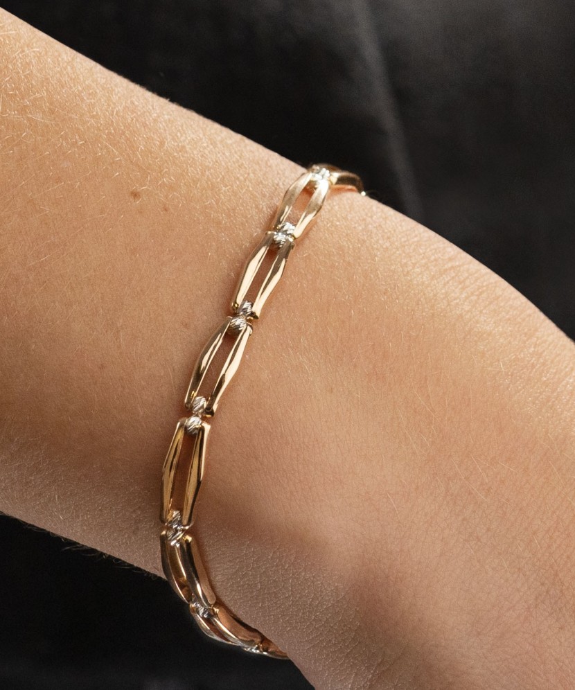 Gold bracelet