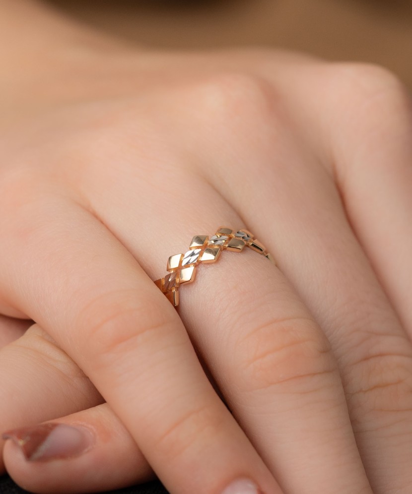 Gold ring