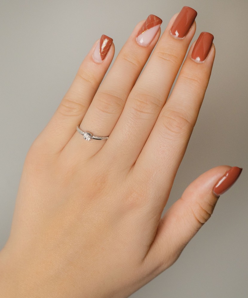 Sterling silver ring with diamonds