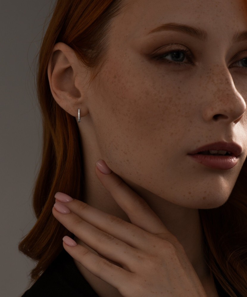 Sterling silver earrings with zircons