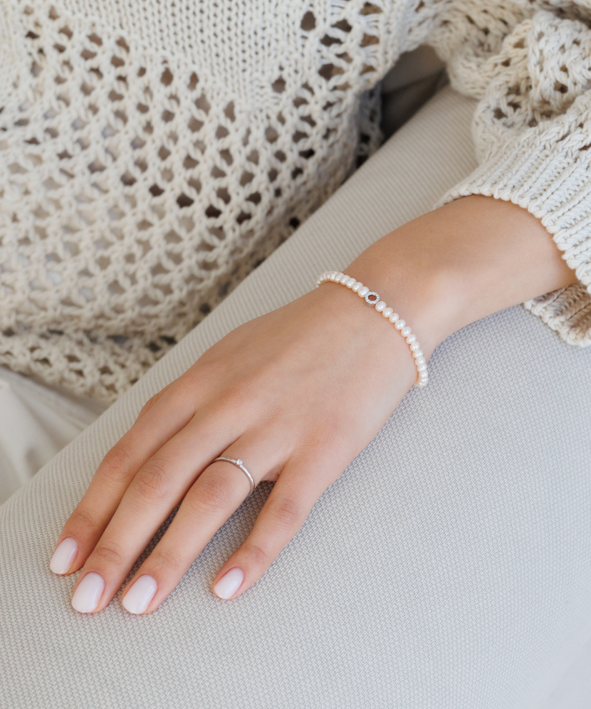 Браслет с жемчугом , серебром и цирконами