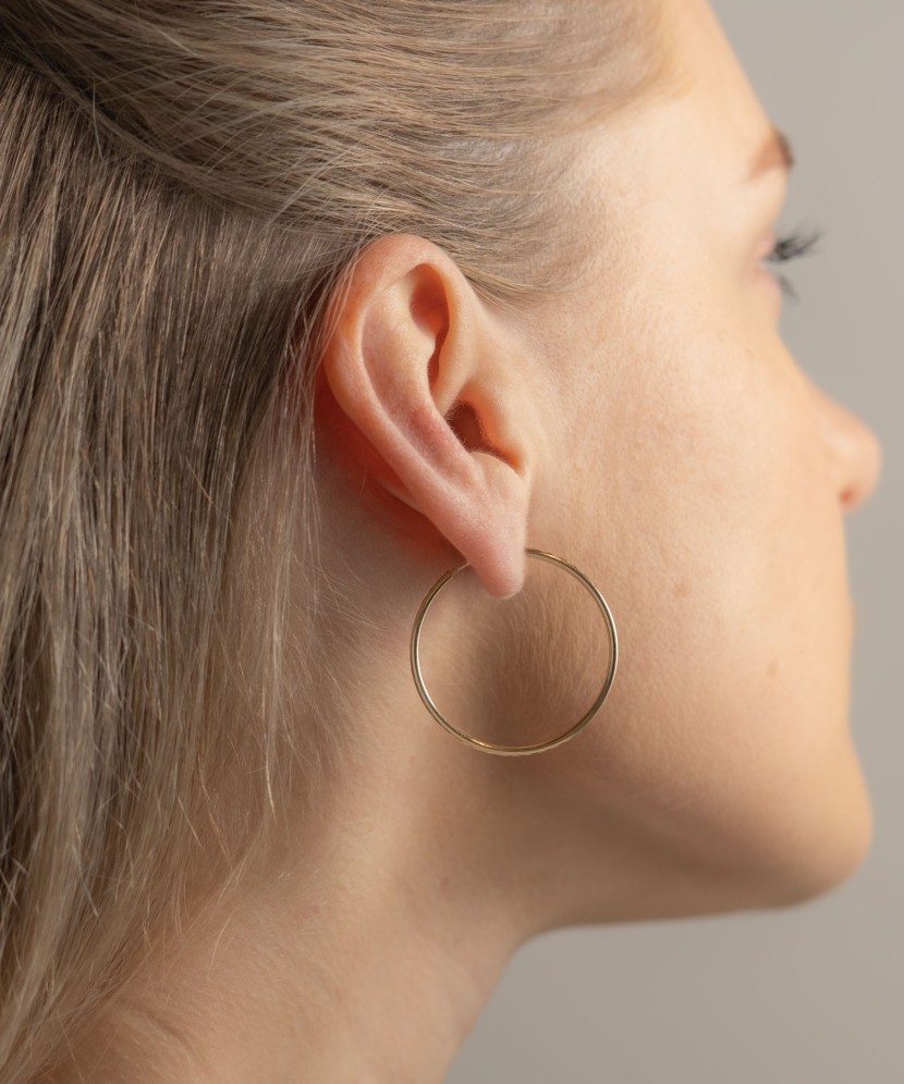 Gold engraved hoop earrings 32mm