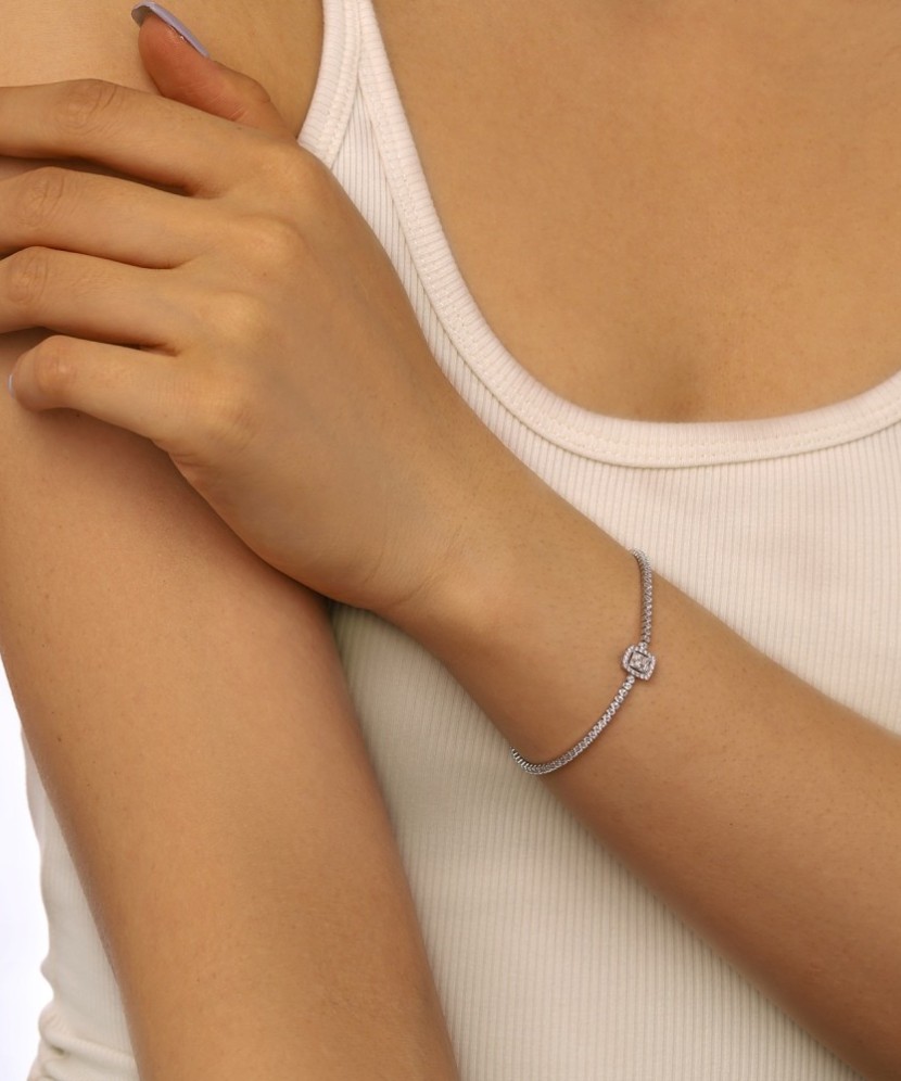 sidabrinė apyrankė su cirkoniais