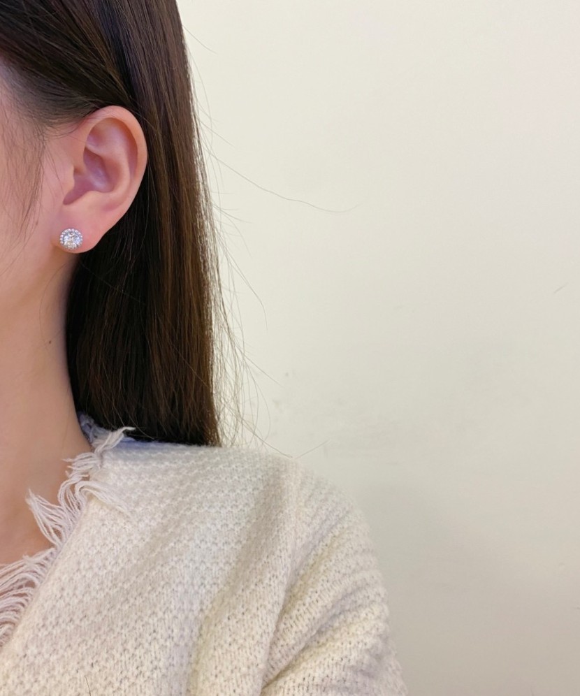 Серьги из серебра с цирконами