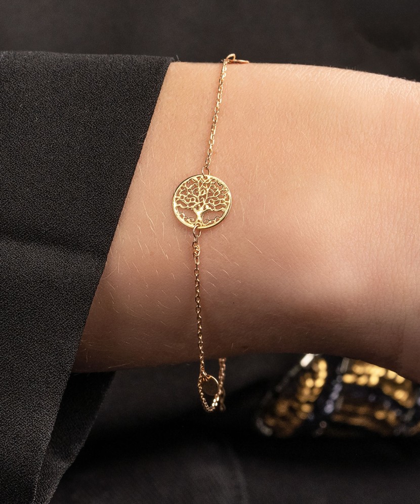 Gold bracelet