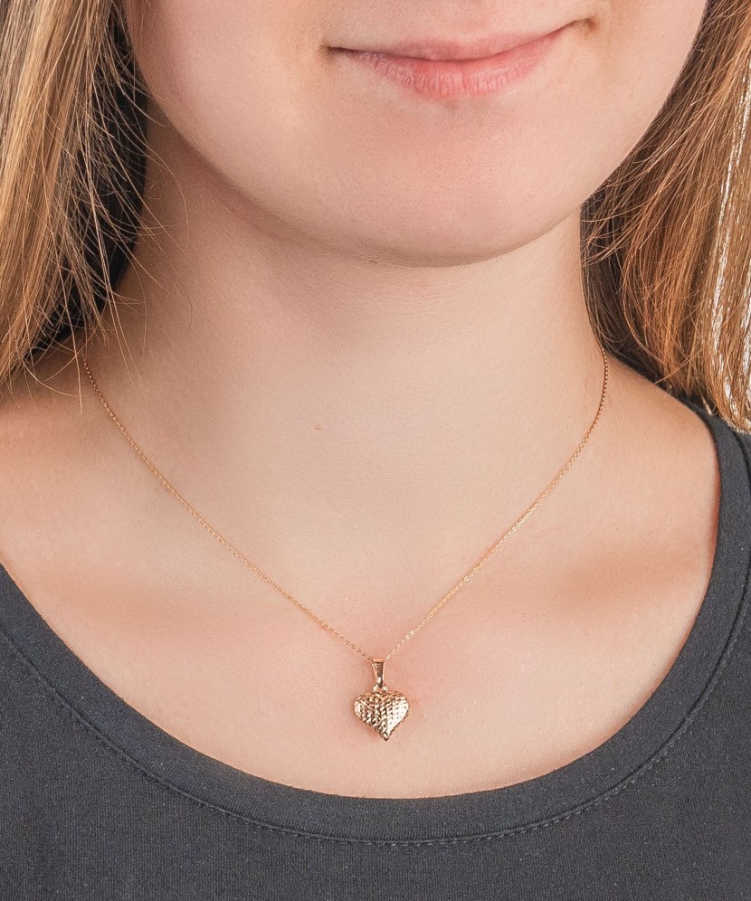 Золотой подвеска "Сердечко" Золотой подвеска "Сердечко"