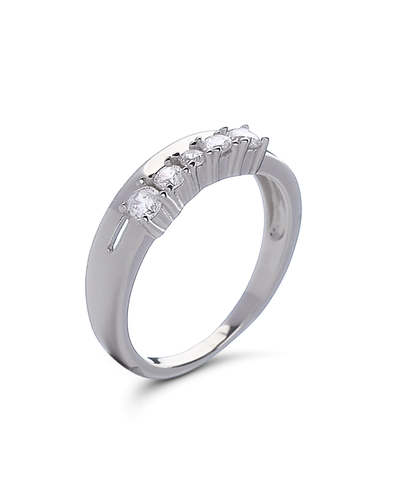 Серебряное кольцо с цирконами