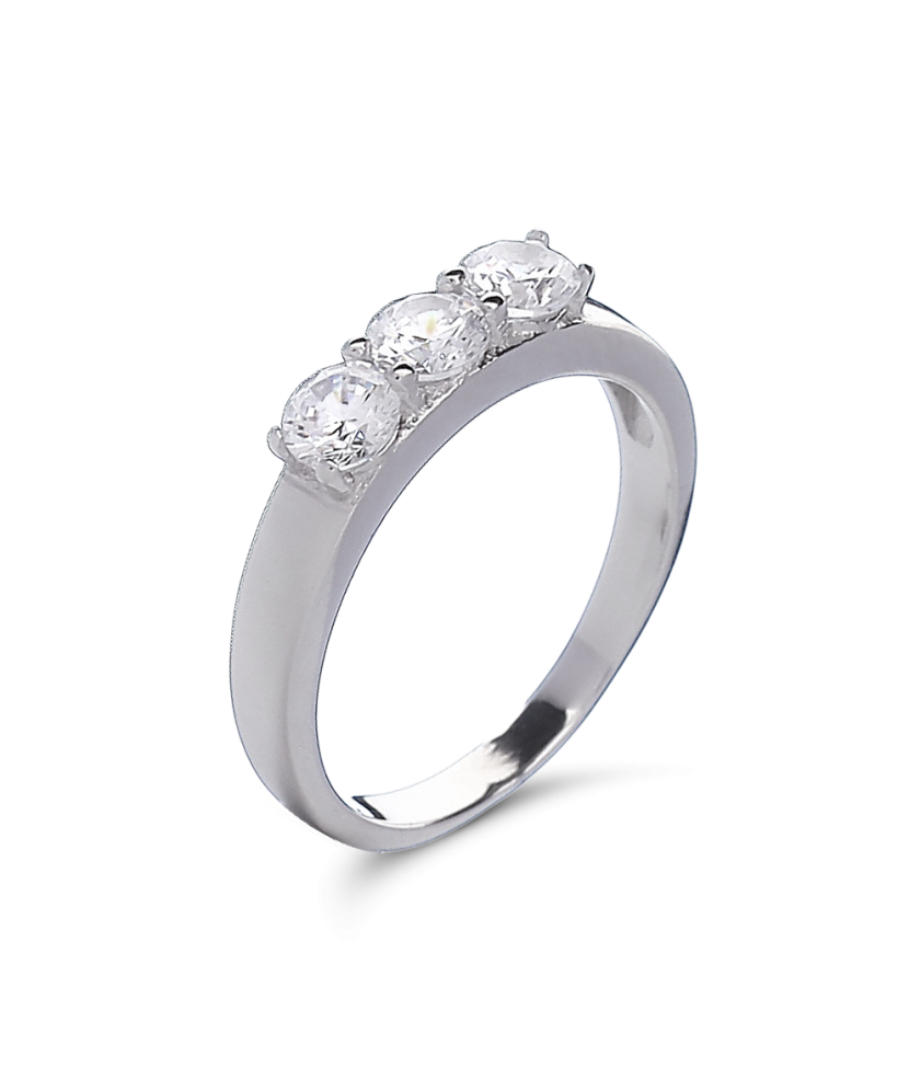 Серебряное кольцо с цирконами