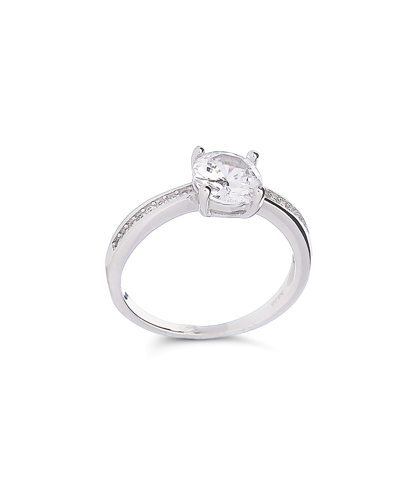 Sterling silver ring with zircons