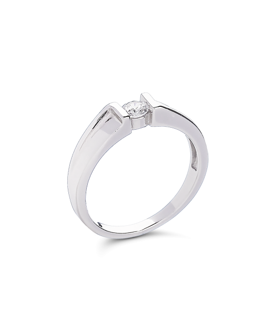 Sterling silver ring with zirconium
