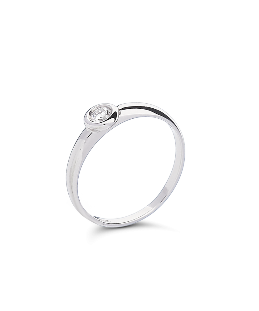 White gold ring with diamond White gold ring with diamond
