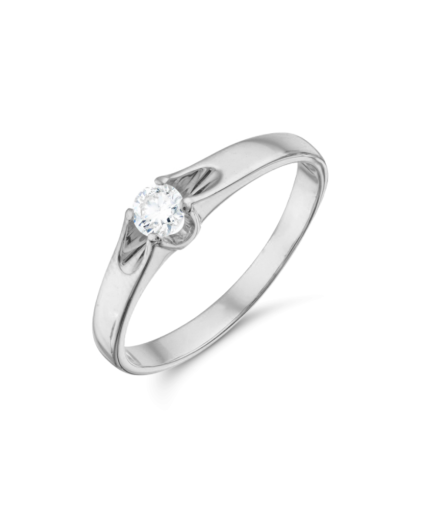 White gold ring with zirconium