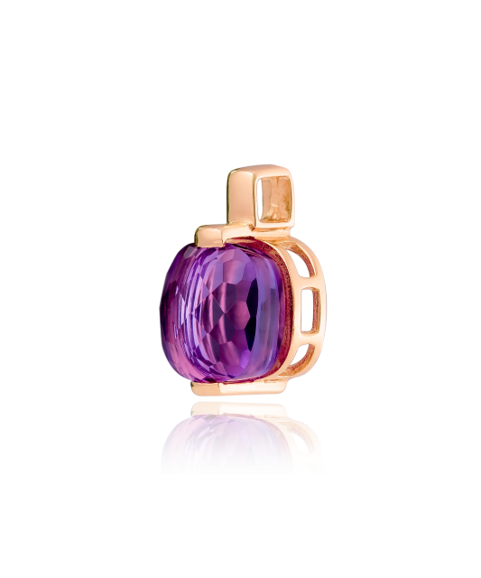 Gold pendant with amethyst