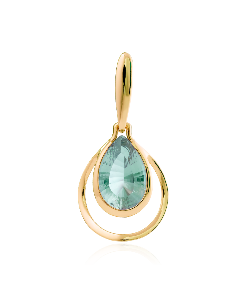 Gold pendant with green amethyst