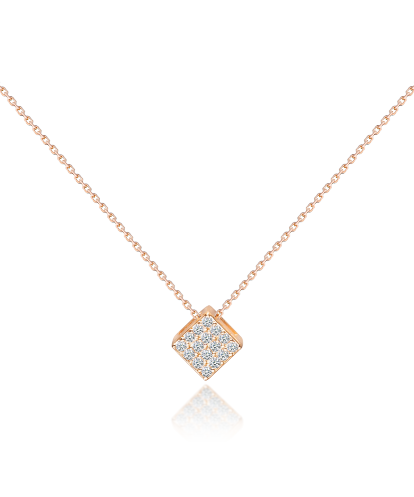 Gold chain with zirconium pendant