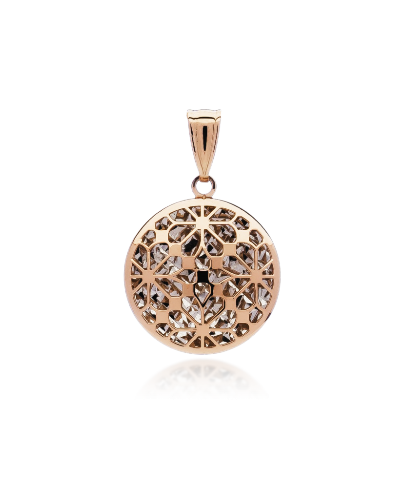 Gold pendant Gold pendant