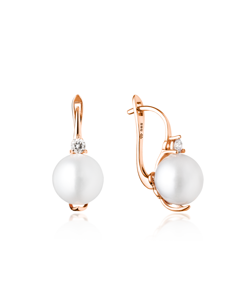 Gold earrings with pearl and zirconium