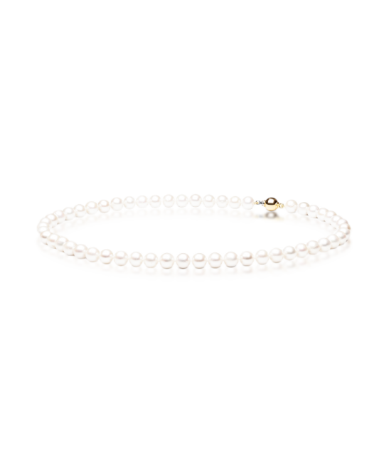 Pearl necklaces with gold