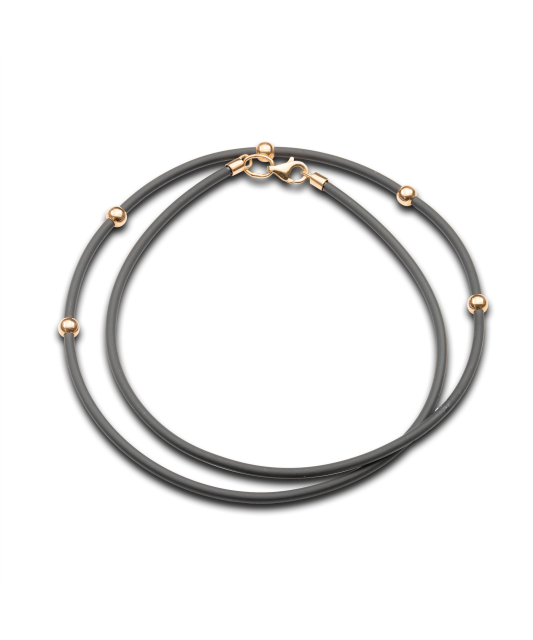 Шнурок из каучука с золотом