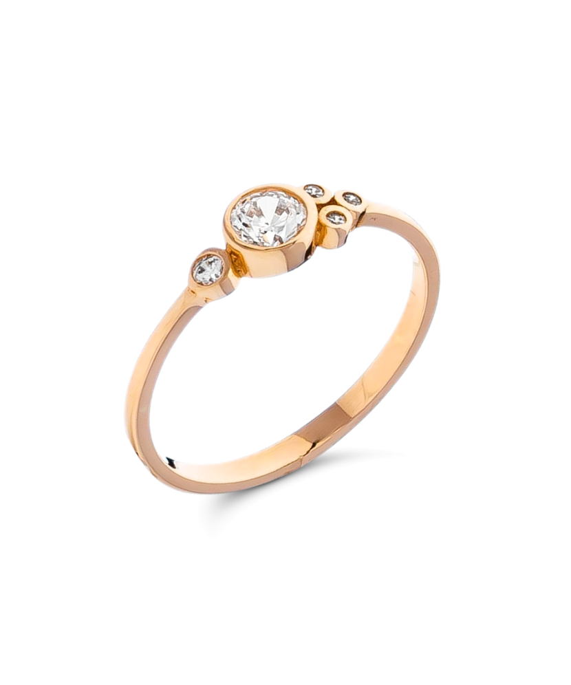 Золотое кольцо с цирконами Золотое кольцо с цирконами