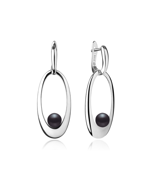 Sterling silver earrings with natural pearl