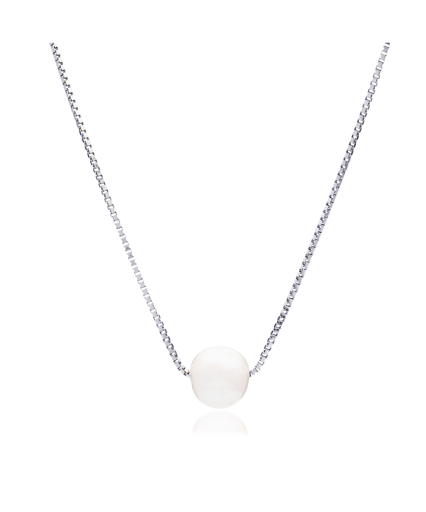 Sterling silver chain with pearl pendant