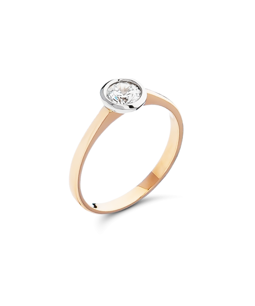 Gold ring with zirconium