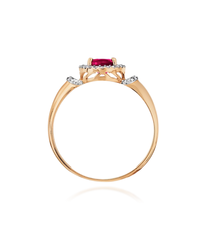 Gold ring with ruby and diamonds