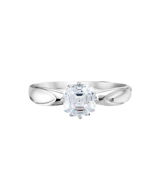 White gold ring with zircons