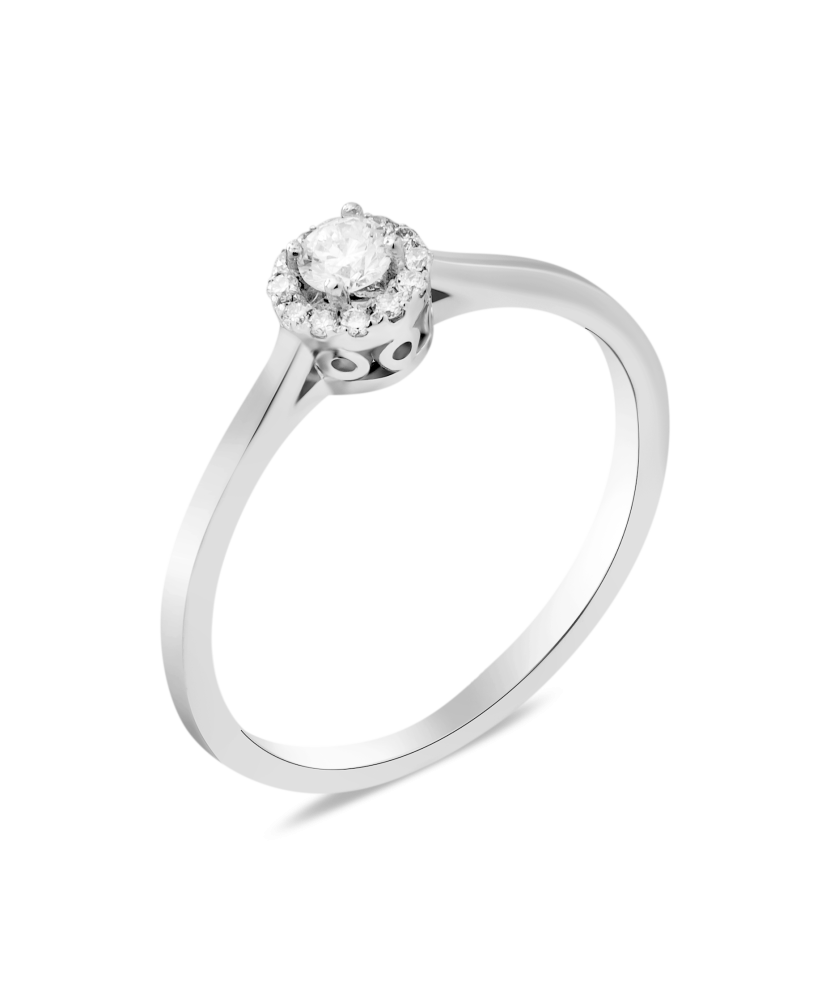 Sterling silver ring with zircons