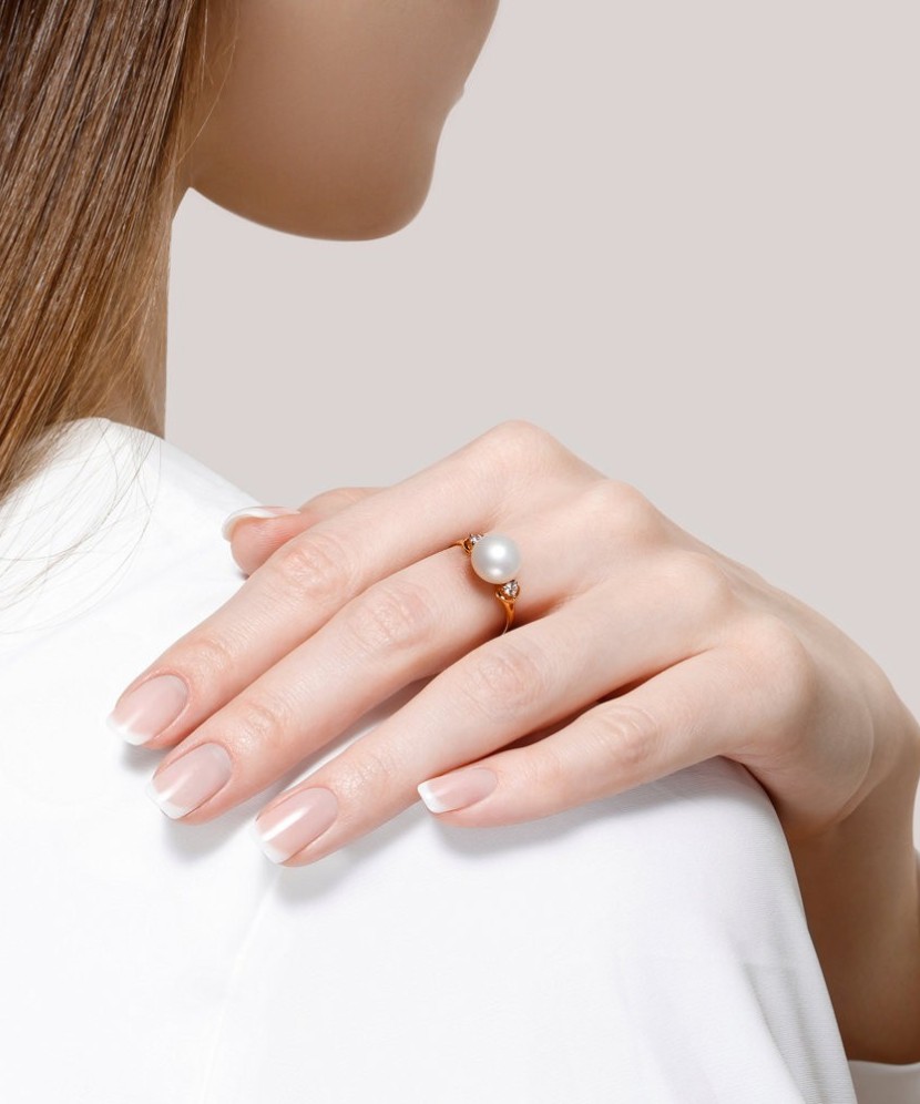Auksinis žiedas su perlu ir cirkoniais - Auksiniai žiedai - Goldinga Auksinis žiedas su perlu ir cirkoniais - Auksiniai žiedai - Goldinga